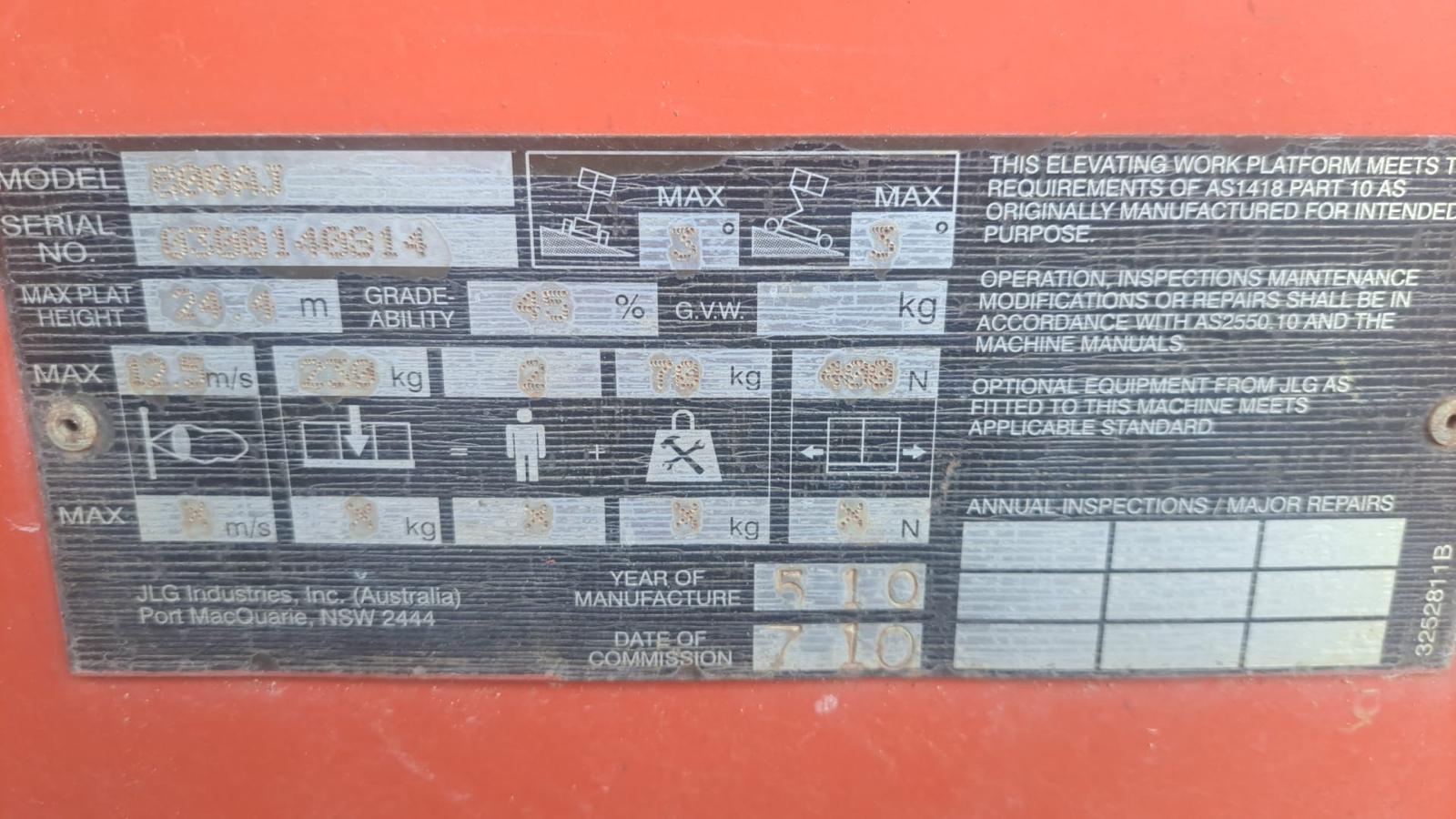 Sold - Scissor Lift - View 3